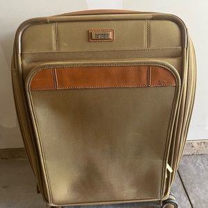 Hartmann Ratio Classic Deluxe Domestic Carry On Expandable Upright